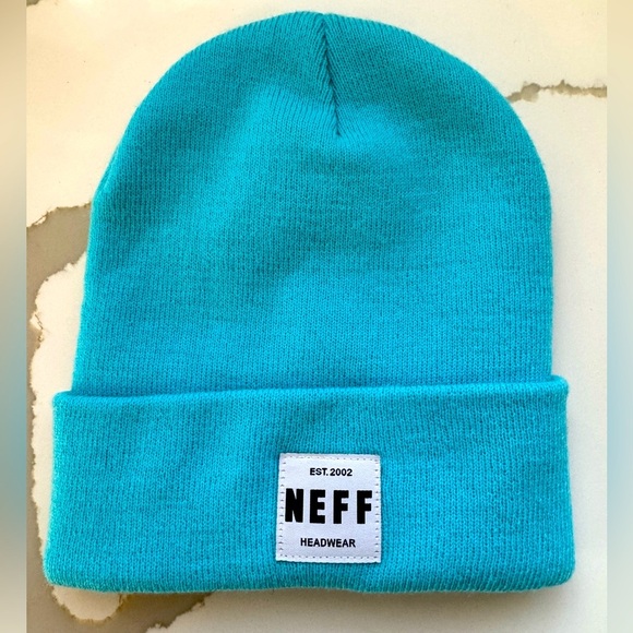 Neff Beanie - Picture 1 of 2